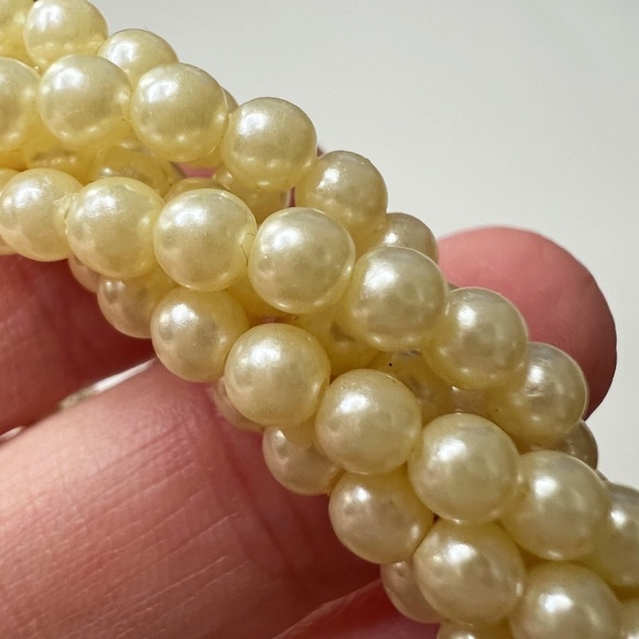 Vintage Signed Twisted Faux Pearls Statement Pendant Necklace - Picture 7 of 10